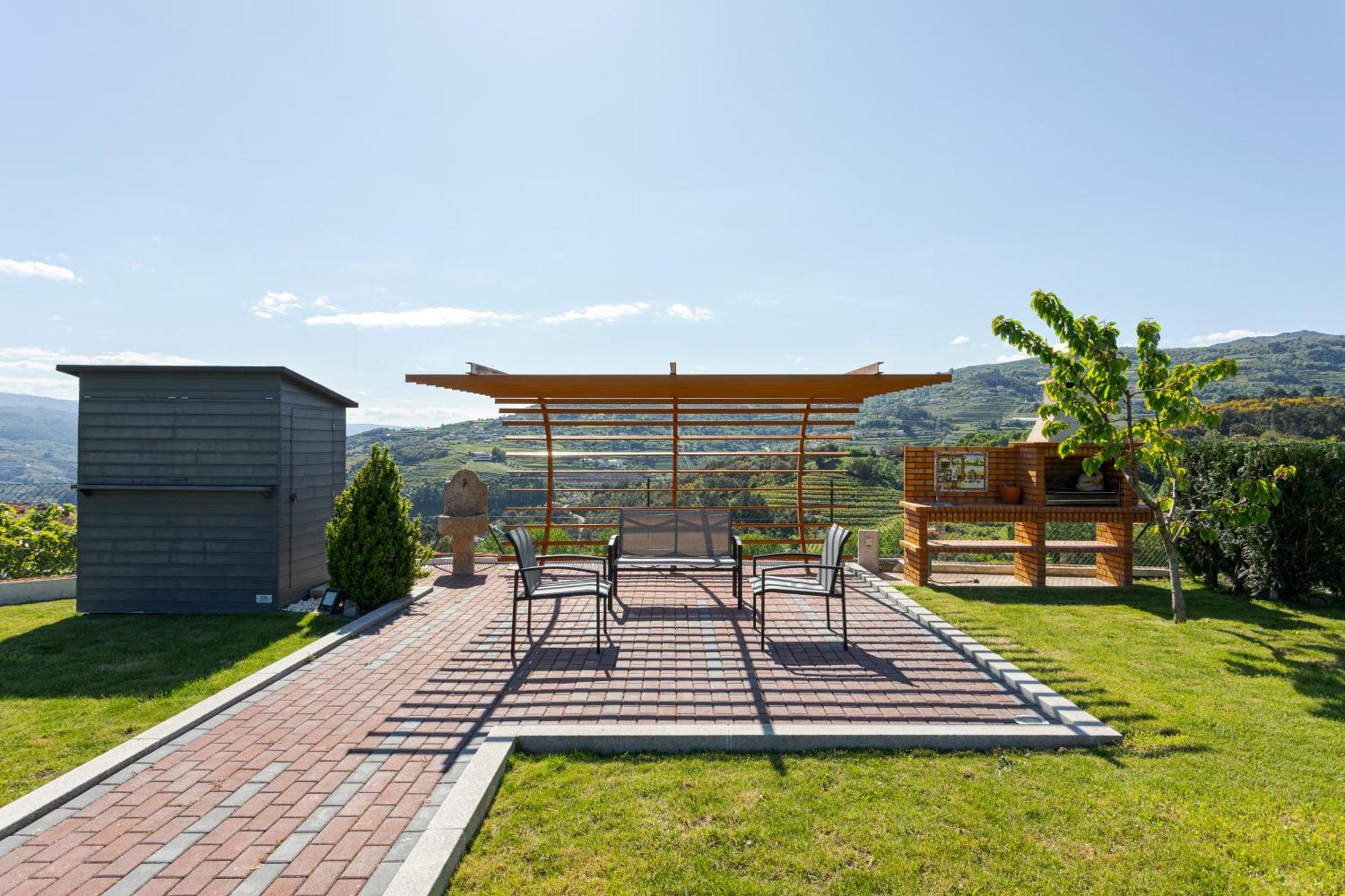 Spacious Villa Pool & Douro View By Host Wise Santa Marinha do Zezere ภายนอก รูปภาพ